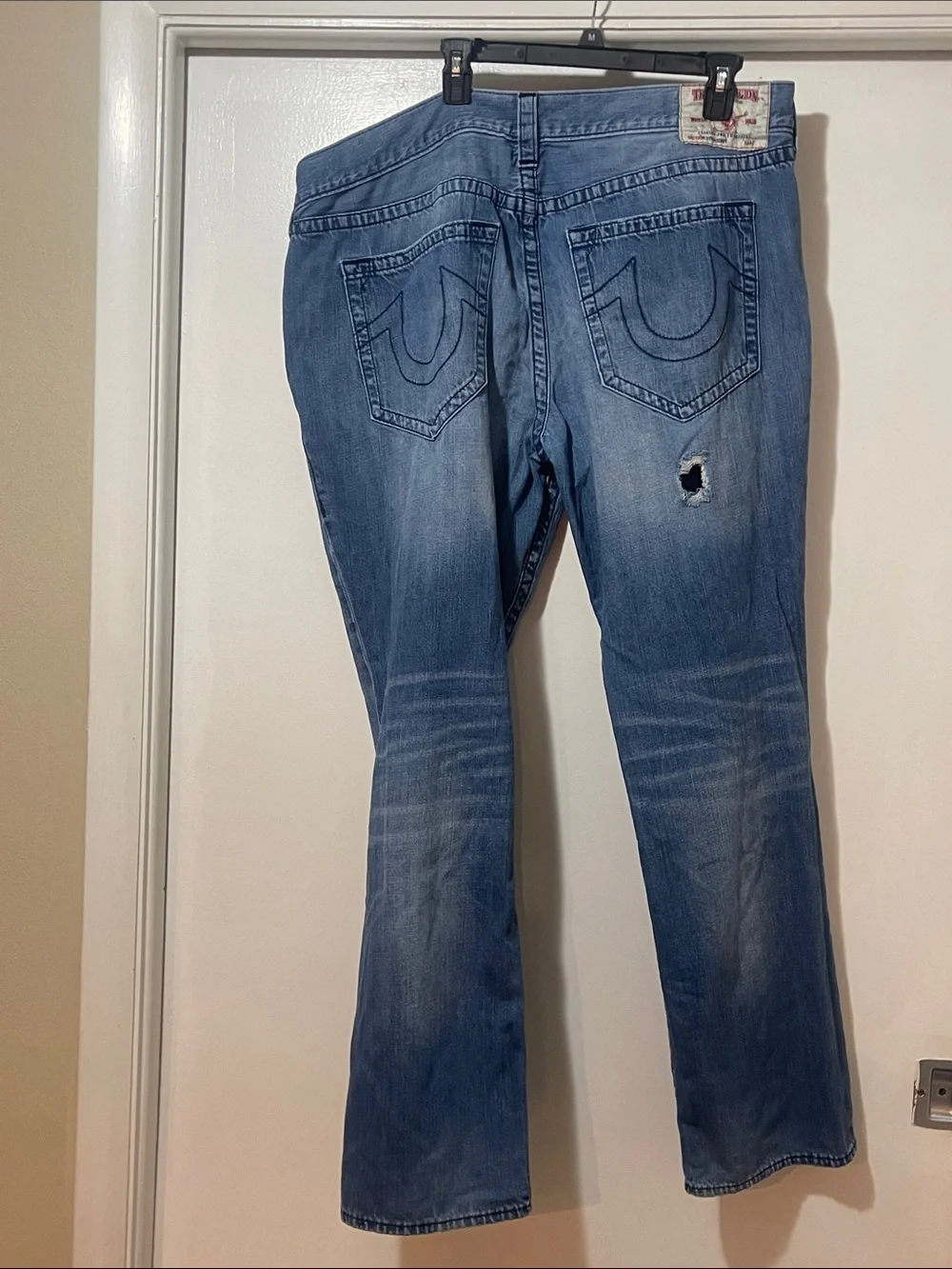 True Religion Light Blue Denim Jeans distressed size 44